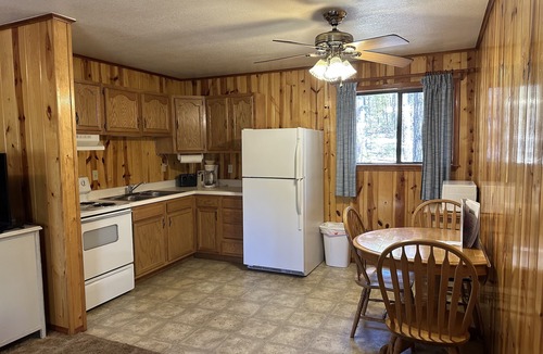 Pinetop Cabin | Whispering Pines - Cabin 38