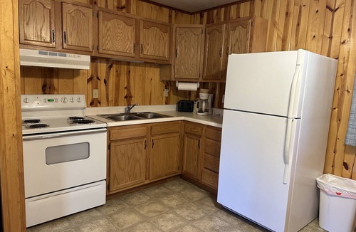 Pinetop Cabin | Whispering Pines - Cabin 38