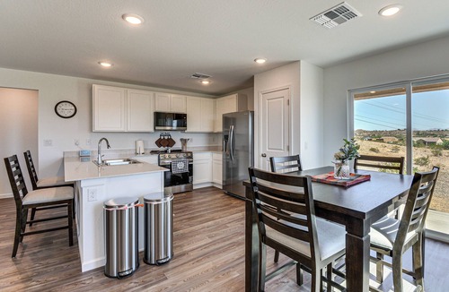 Wickenburg House | Wickenburg Golf Getaway w/Patio & Yard!