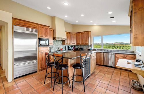 Paso Robles House | Wild Vines - Amazing Vineyard Views