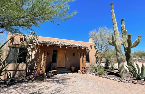 New River House | Wild West Casita at 7 Bar Ranch on the edge of Tonto National Forest with views