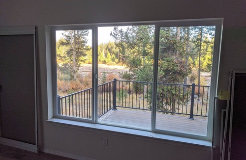 Crescent House | Wild Woods - Cascades Riverside Retreat