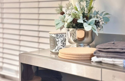 Willow Glen House | Willow Glen! WFH Monitors + WiFi! 5Min to Caltrain, Downtown San Jose & Airport!