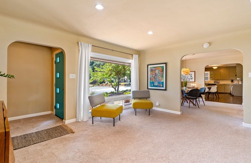 Paso Robles House | Winemakers Home🍷 Mid-Century Modern😎Pool⛱Walk to Downtown Paso!