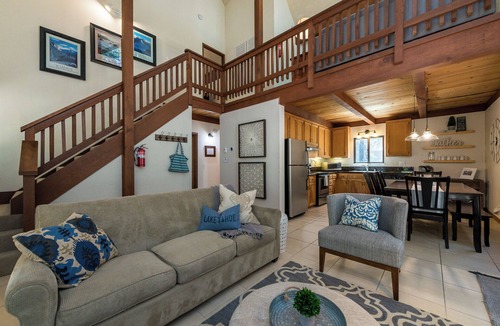 McKinney Estates Cabin | Wonderful cabin w/HotTub in charming Homewood, very close to Chambers Landing.