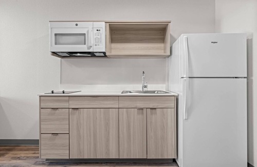 Manteca Hotel | Woodspring Suites Manteca - Stockton South