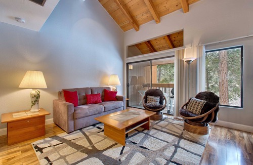 Carnelian Woods House | Woodsy Suite: 1 BR, 1.5 BA Townhouse in Carnelian Bay, Sleeps 4