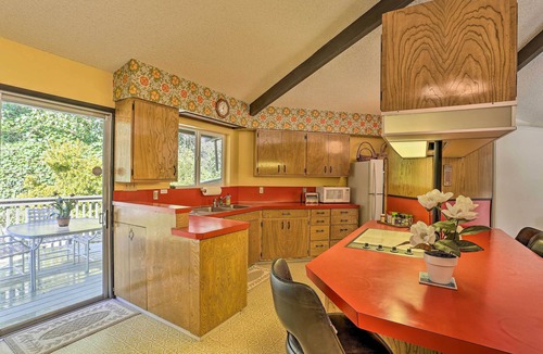 Willow Creek House | Woodsy Willow Creek Getaway w/Pool & Deck!