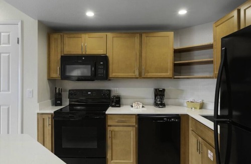 Oceanside Condo | WorldMark Oceanside, 1 Bedroom/1 Bath Condo Near Beach