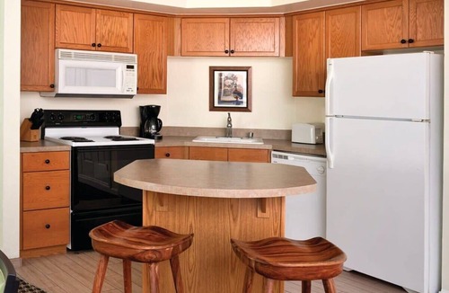 Angels Camp Condo | Wyndham Angels Camp | 2BR Suite | Resort Amenities