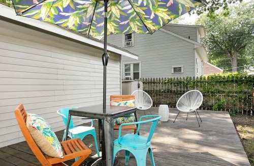 Harrison Township Bed & Breakfast | Wynnwood classic condo