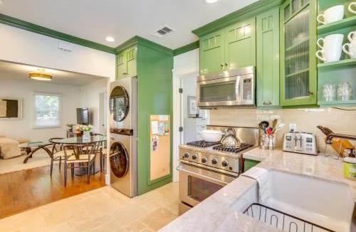 South Park House | Yard & Grill! Cottage Near Balboa Park & Comic-Con