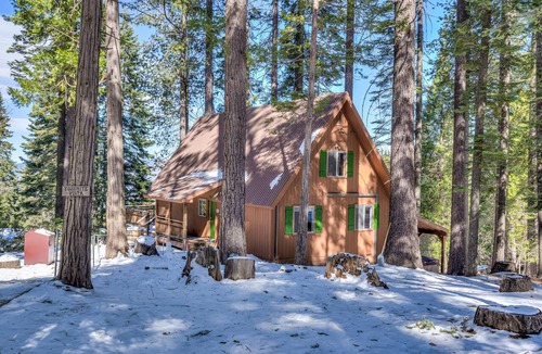 Yosemite West House | Yosemite Vista