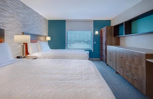Garden Grove Hotel | Your Oasis Awaits! 4 Relaxing Units! Parking, Pets Allowed and Free Breakfast!