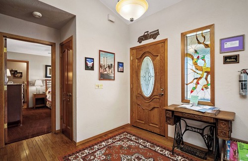 Atascadero Cabin | Your Private Resort in Wine Country