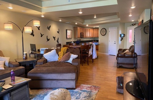 Bullhead City Condo | Your Riverfront Relaxing Vacation Home