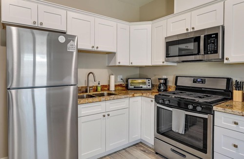 Yuma Townsite Apartment | Yuma Studio w/ Patio: Walk to Dining, Coffee Shops