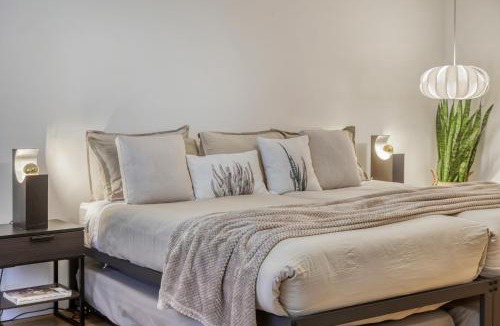 Amazon Villa | Zen Haus Luxe Spacious Retreat KING beds near UO