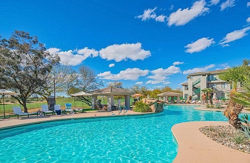 Kierland Apartment | Zen Oasis & Resort Suite Remodeled 2-KingParking