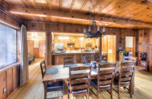 Zephyr Cove House | Zephyr Cove Cabin - Walk to Lake & Beach