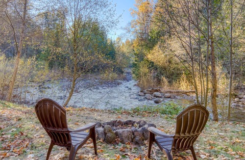 Zigzag Cabin | ZigZag River Cabin w/ Hot tub, bbq and healing nature all around, Riverbend #1