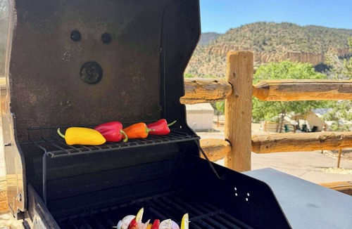 Orderville House | Zion Glamping Tent #6 with AC, Heat & Private Bath