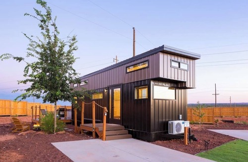 Apple Valley House | Zion Tiny Home Private Hot Tub Near Trails