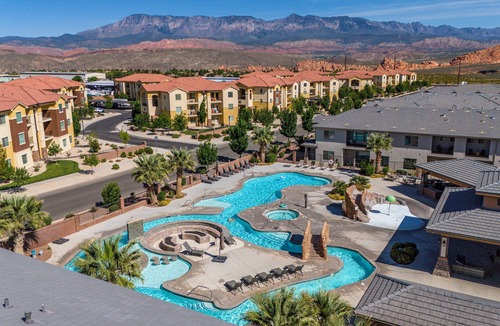 Hurricane House | Zion Village Resort 2065 | Private Hot Tub, Putting Green, and Resort Amenities
