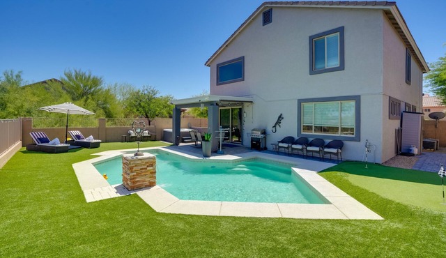 1/2 Mi to Lake: Family Home w/Hot Tub in Goodyear
