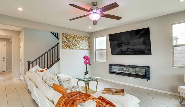 11 Mi to the Strip: Quiet Home in North Las Vegas