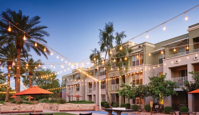 2 Bedroom Condo, Sleeps 8, at Marriott Canyon Villas!