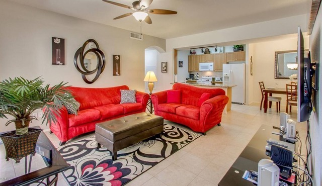 2 Bedroom Townhome 19691 by Houzlet