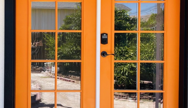 2 Stylish & Sunny Room Prime Silicon Valley Location