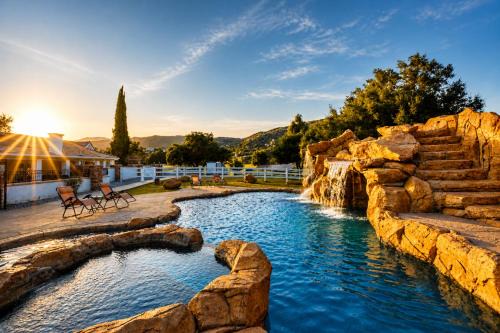 20% Off May WkDays Perfect For Families Pool Spa
