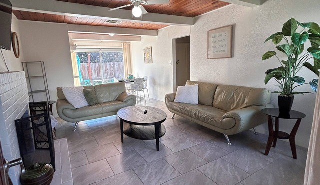 3 bed 2bath Pet friendly