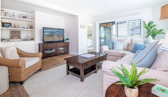 3-bedroom Beach condo just 30 minutes from Monterey Bay