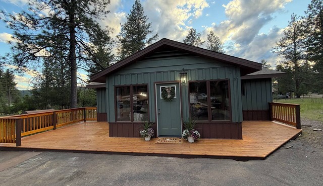 3-bedroom Cabin in Seeley Lake MT