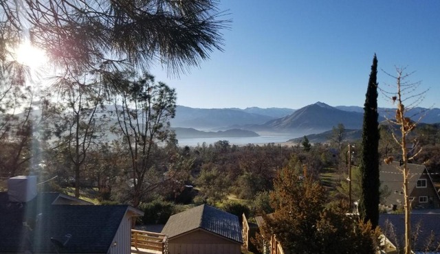 3BR Panoramic Lake View, Sequoia Forest, Kern County