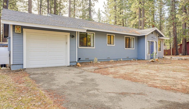 5 Mi to Heavenly Resort: Cozy Home w/Fenced Yard