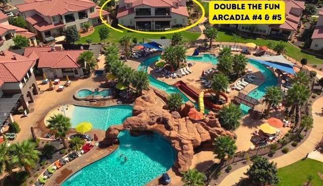 Arcadia 4/5 | Perfect Poolside Location * Sleeps 36 * Balcony Views