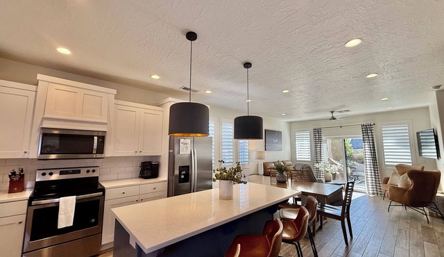 Athlete's Retreat | Pool, Hot Tub, Pet Friendly