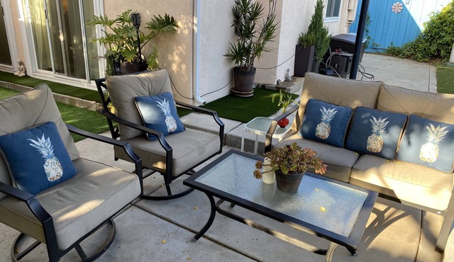 Beach House San Diego with Hot Tub & Tranquil Garden