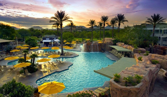 Beautiful Marriott Resort Villa in Phoenix - Sleeps 8 - Family Friendly!