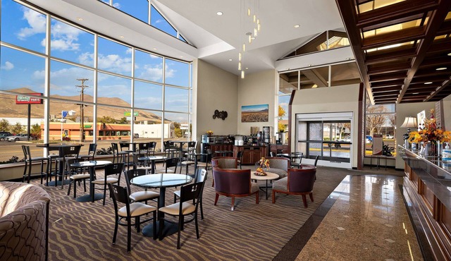 Best Western Plus Gold Country Inn