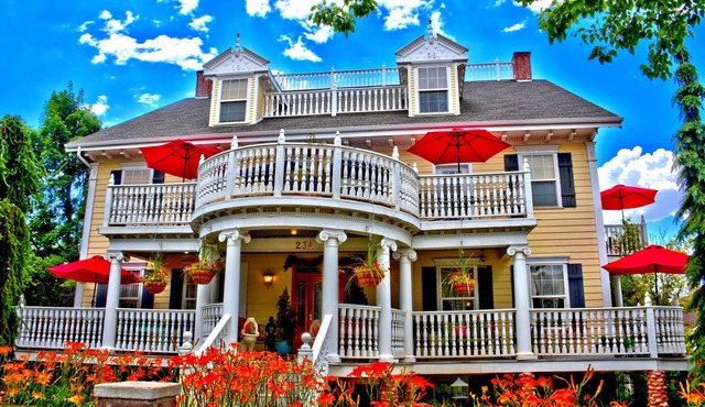 Big Yellow Inn