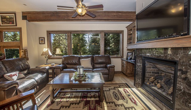 Black Bear Haus by Hauserman Rentals