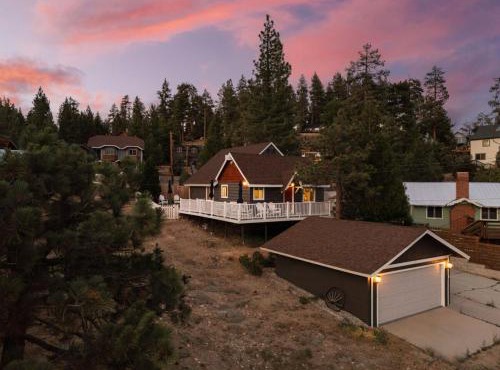 Blissful Bay Cabin