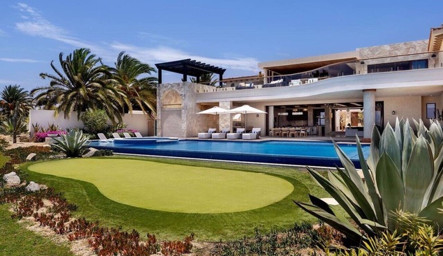 Breathtaking Cabo Villa | Epic Golf & Ocean Views