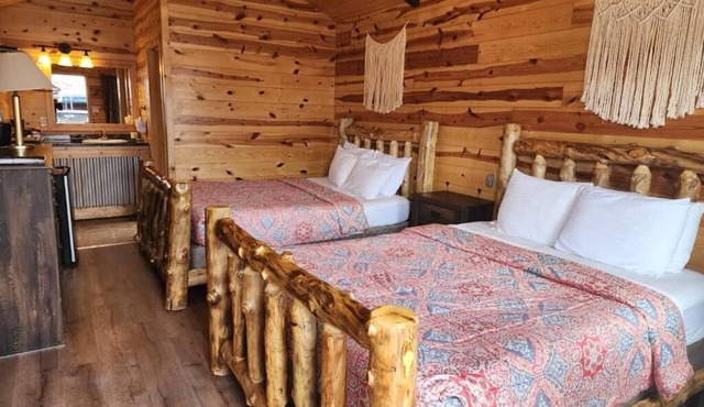 Bryce Valley Lodging Cabins