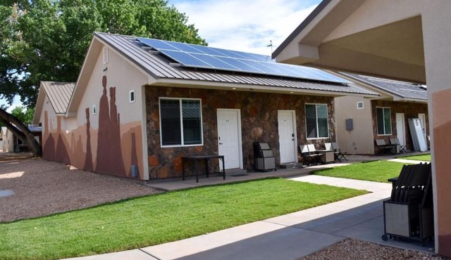Bunkhouse 7A With Shady Trees